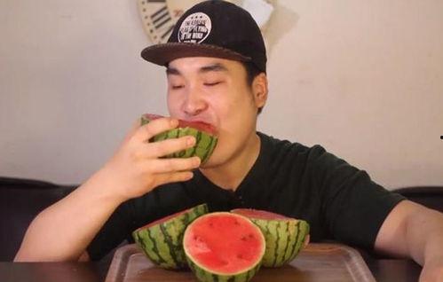 谁要网红吃瓜直播呢,揭秘娱乐圈幕后故事 第3张 谁要网红吃瓜直播呢,揭秘娱乐圈幕后故事 第3张